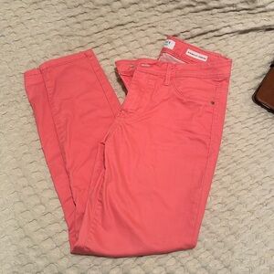 Curve appeal jegging size 6